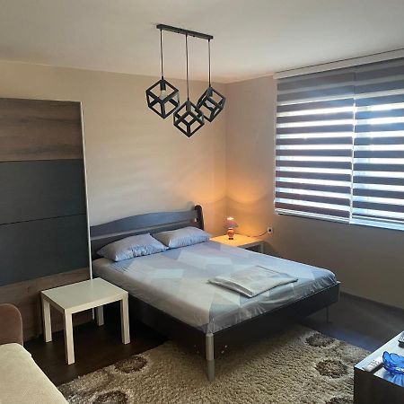 Arni Apartments Donja Vrezina Esterno foto